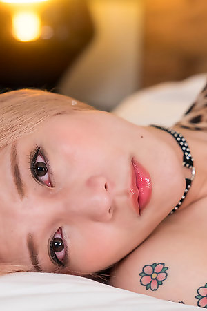 Chulin Nakazawa  Chulin Black Lingerie